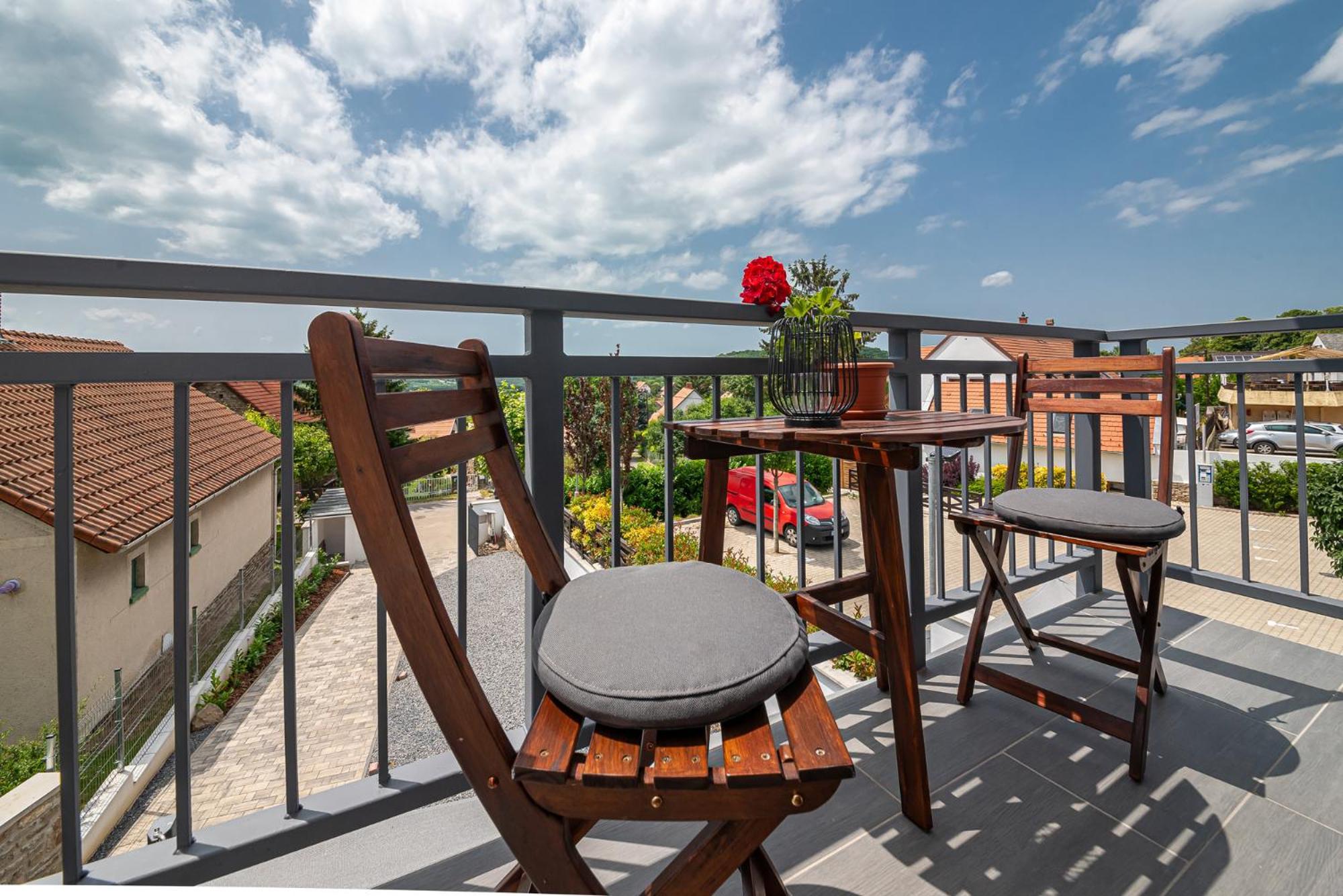 Papoula Vendeghaz Apartment Tihany Ngoại thất bức ảnh